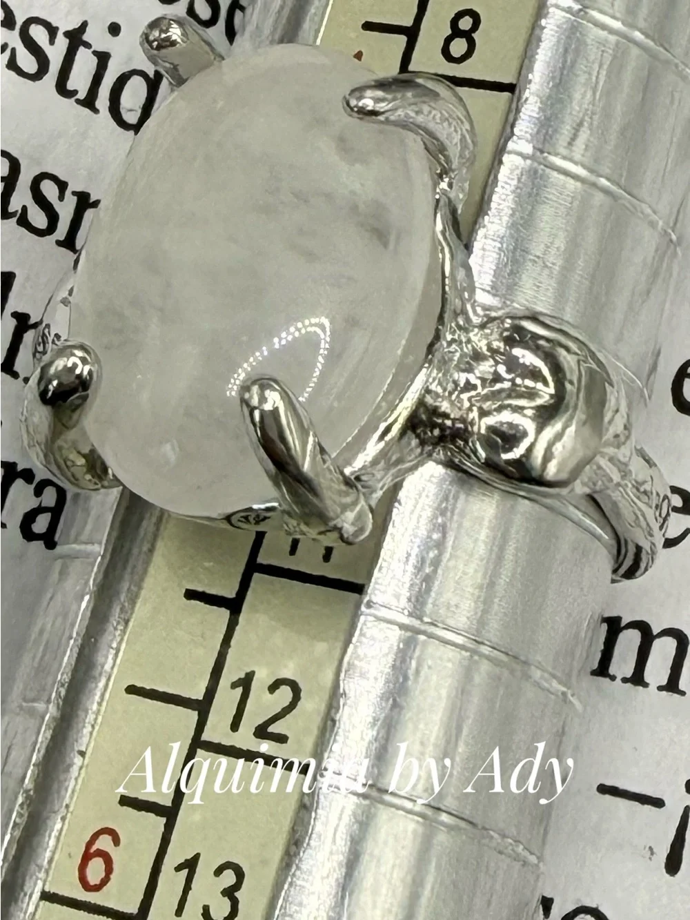 Silver Ring with White quartz Oval